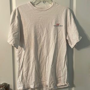 Men’s vineyard vines t shirt